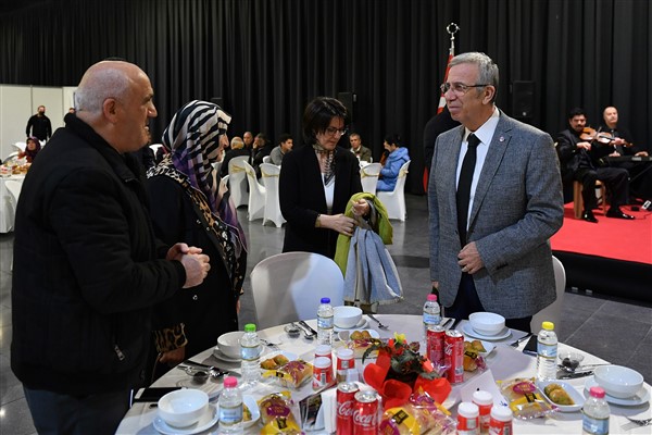 Mansur Yavaş, iftarda şehit yakınları ve gazilerle bir araya geldi