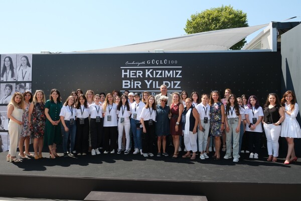 Mercedes-Benz Türk’ün 'Her Kızımız Bir Yıldız' programı hız kesmeden devam ediyor