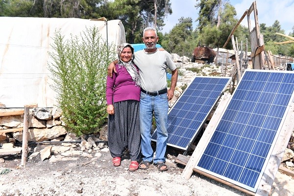 Mersin’de Yörükler güneş paneli ile elektrik ihtiyacını sağlıyor