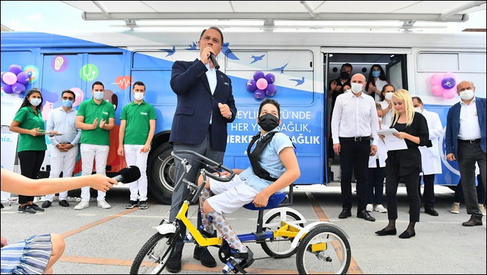 Mobil Sağlık Aracı Hizmet İçin Yola Çıktı