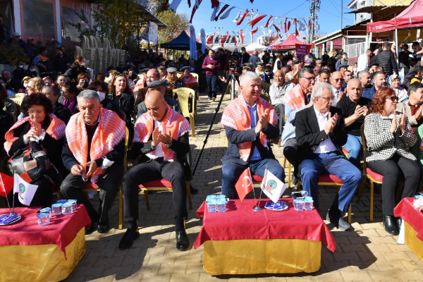 Ödemiş kestane festivali ile şenlendi