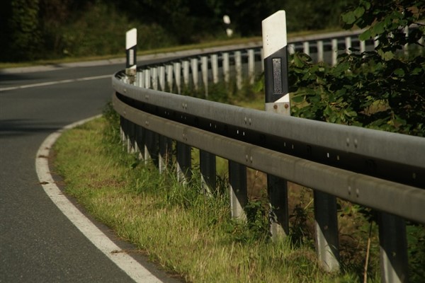 Rize'de uçuruma yuvarlanan araçta 2 kişi hayatını kaybetti