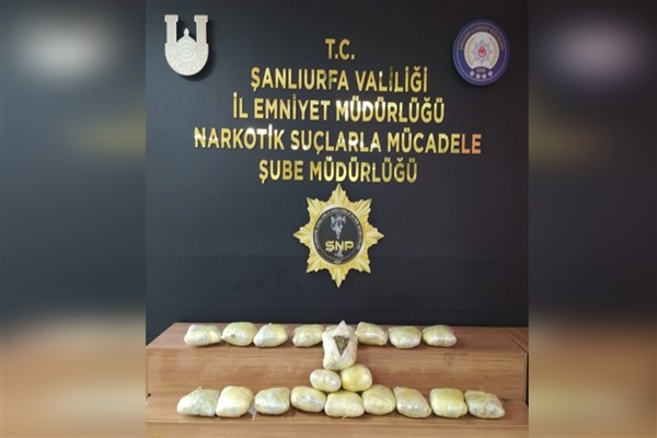 Şanlıurfa'da 12 kilo skunk maddesi ele geçirildi