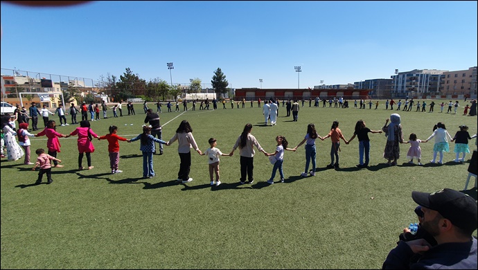 Şanlıurfa İHH Yetimlere çifte bayram yaşattı