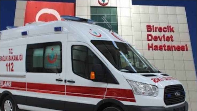 Şanlıurfa'da kontrolden çıkan otomobil devrildi; 1 yaralı