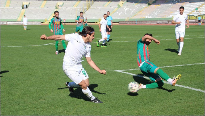 Şanlıurfaspor: 2 Amedspor: 1