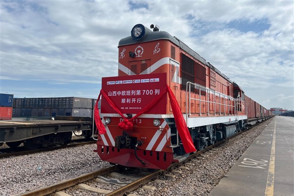 Shanxi’den Avrupa’ya giden 700. yük treni yola çıktı