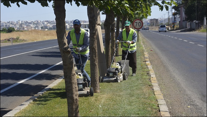 Siverek'te Parklarda bakım onarım çalışmaları