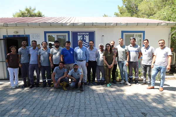 Sokak hayvanları için otomatik suluk