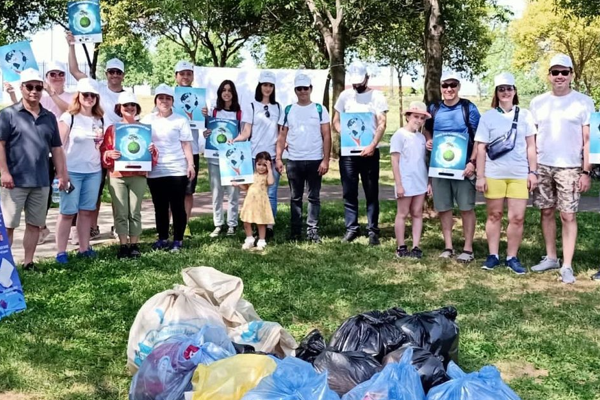 SunExpress’ten Dünya Çevre Günü’nde kıyı temizleme etkinliği