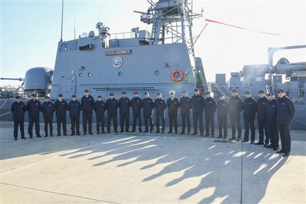 TCG Gurbet, MSÜ Deniz Harp Okulu’nun dış limanını ziyaret etti