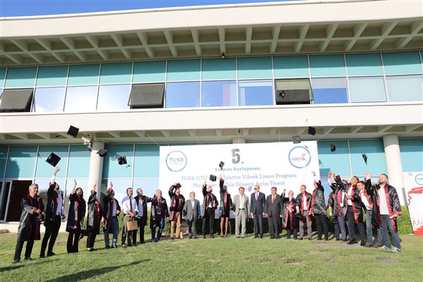 TOSB, Sanayi-Üniversite iş birliği alanındaki örnek çalışmalarıyla sektörün gelişimine katkı sağlıyor