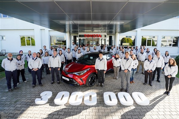 Toyota Otomotiv Sanayi Türkiye 3 milyonuncu aracını üretti