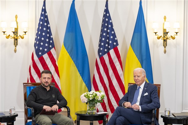 Ukrayna Devlet Başkanı Zelenski, ABD Başkanı Biden ile bir araya geldi