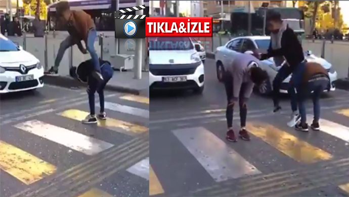 Urfa’da trafik ışıklarında TikTok rezaleti! Sürücüler şaşkınlıkla izledi