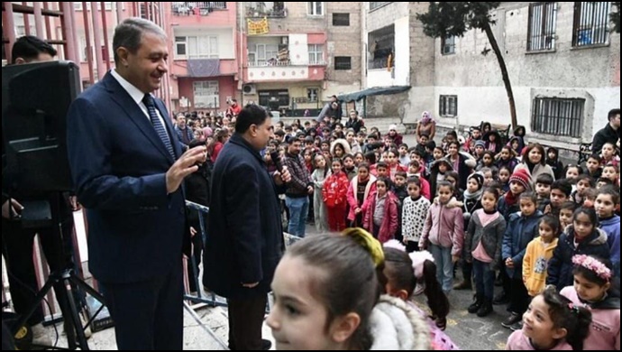 Vali Şıldak 'tan sürpriz okul ziyareti