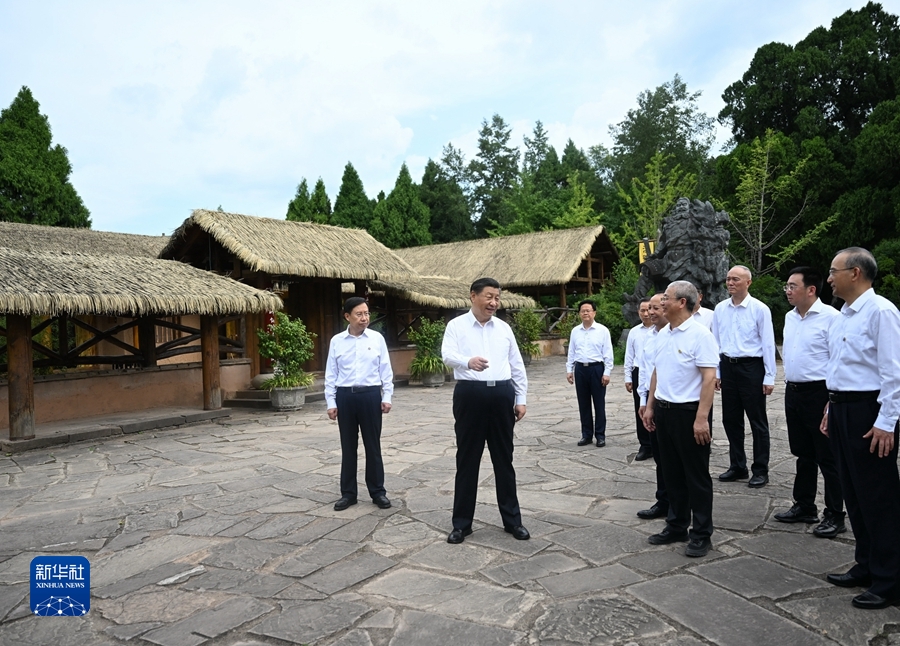 Xi Jinping: Sichuan eyaleti Çin tarzı modernleşmede yeni bir sayfa açmalı