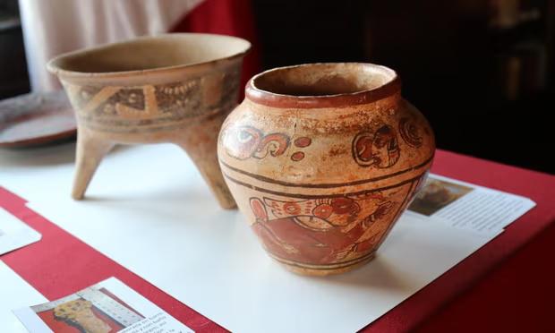 ABD'li kadının 4 dolara satın aldığı antik Maya vazosu Meksika'ya iade edildi