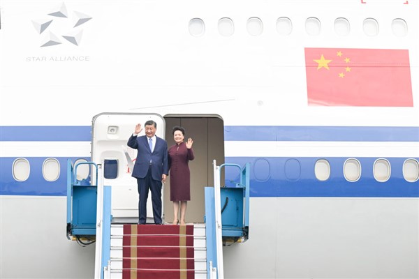 Cumhurbaşkanı Xi Vietnam'da