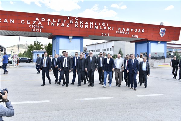 Dervişoğlu: Duruşmanın sulandırılmasına yönelik adımlar atılıyor