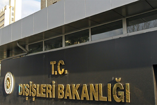 Dışişleri Bakanlığı, emekli Büyükelçi Beşir Balcıoğlu ve Necla Kuneralp’i andı