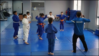 Haliliye 'de gençlerden judo ve karate kurslarına yoğun ilgi