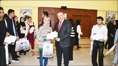 HRÜ Rektörü Prof. Dr. Mehmet Tahir Güllüoğlu, Öğrenci Kulüp Başkanlarıyla Bir Araya Geldi