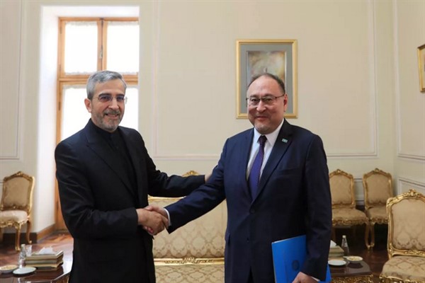 İran Dışişleri Bakanı Vekili Bagheri, Rakhmetullin ile görüştü