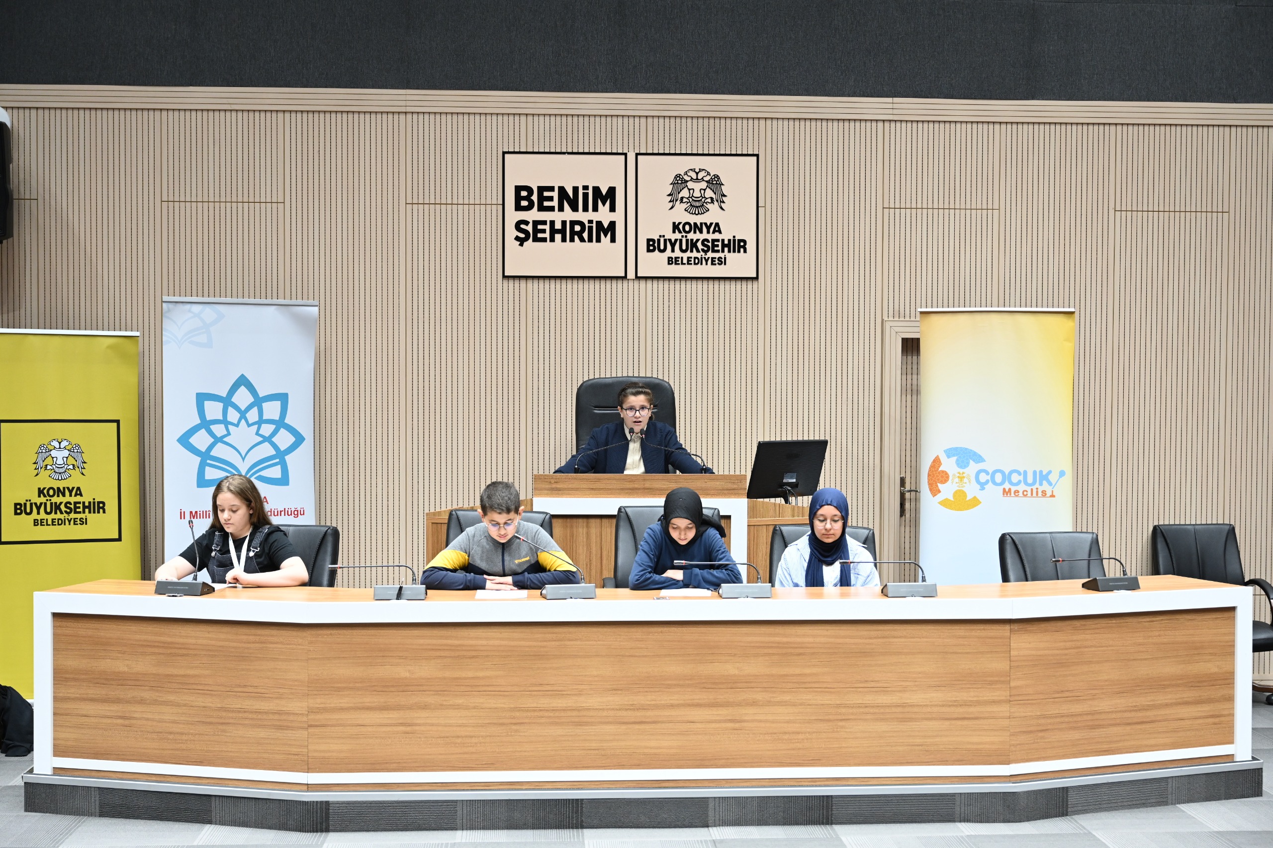 Konya Büyükşehir Belediyesi Çocuk Meclisi dönemin son toplantısını gerçekleştirdi