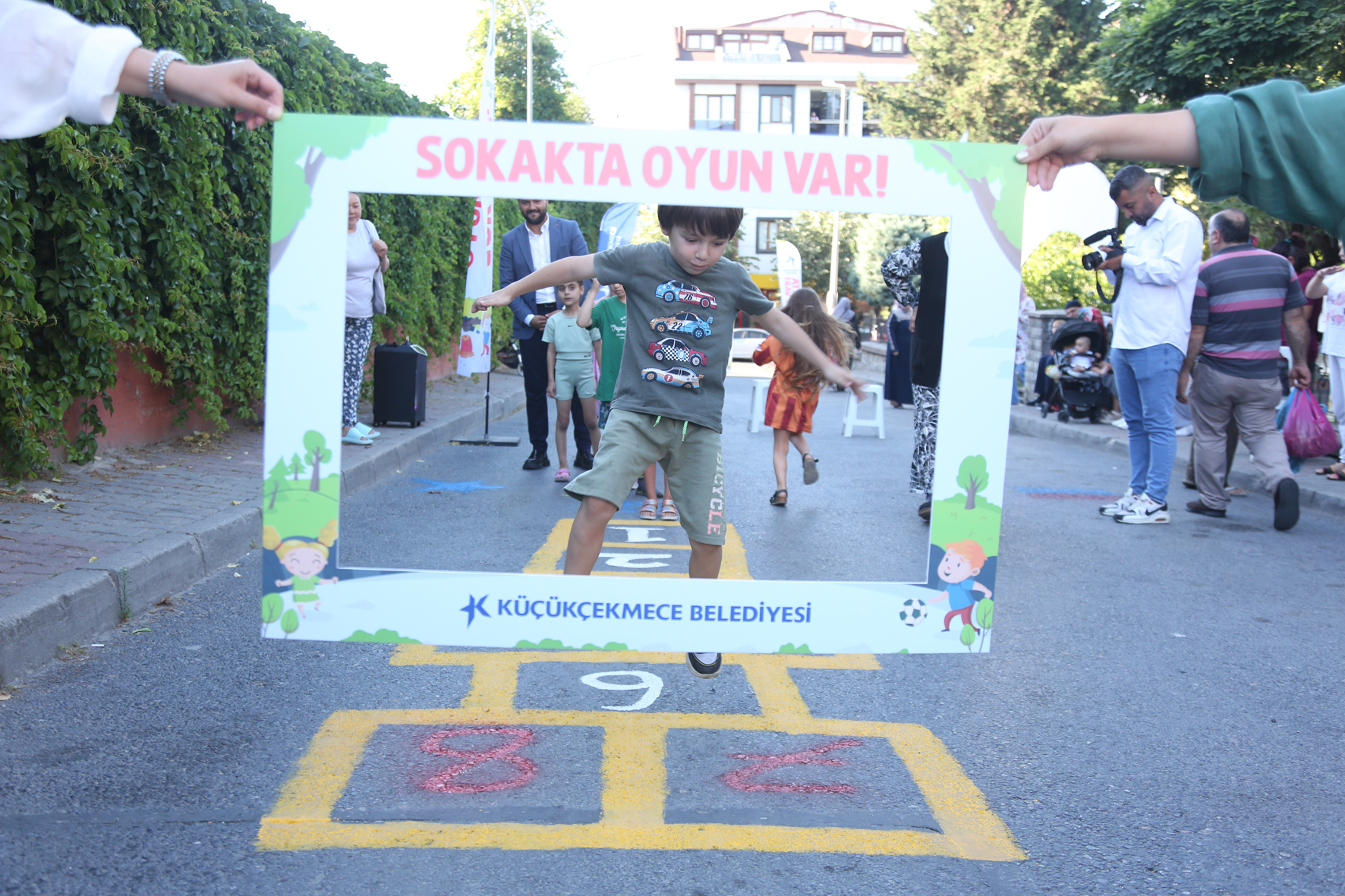 Küçükçekmece Belediyesi'nden “Sokakta Oyun Var” etkinliği