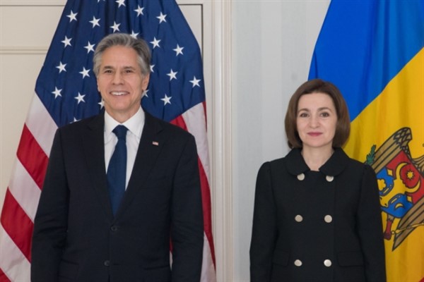 Moldova Cumhurbaşkanı Sandu, ABD Dışişleri Bakanı Blinken ile bir araya geldi