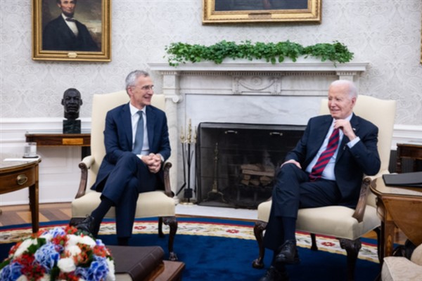 NATO Genel Sekreteri Stoltenberg, ABD Başkanı Biden ile görüştü