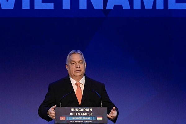 Orban: Rekabetçilik ekonomik büyüme, artan ücretler ve güçlü aileler anlamına gelir