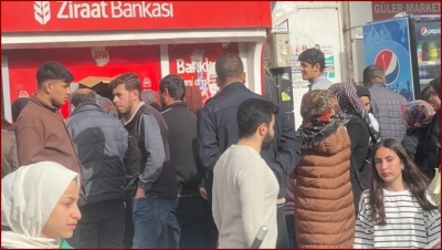 Şanlıurfa'da ATM Çilesi: Ramazan Ayında Uzun Kuyruklar