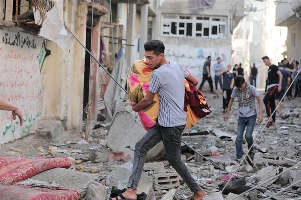 UNRWA: Gazze'deki savaş sivillere yönelik bir savaş olmaya devam ediyor